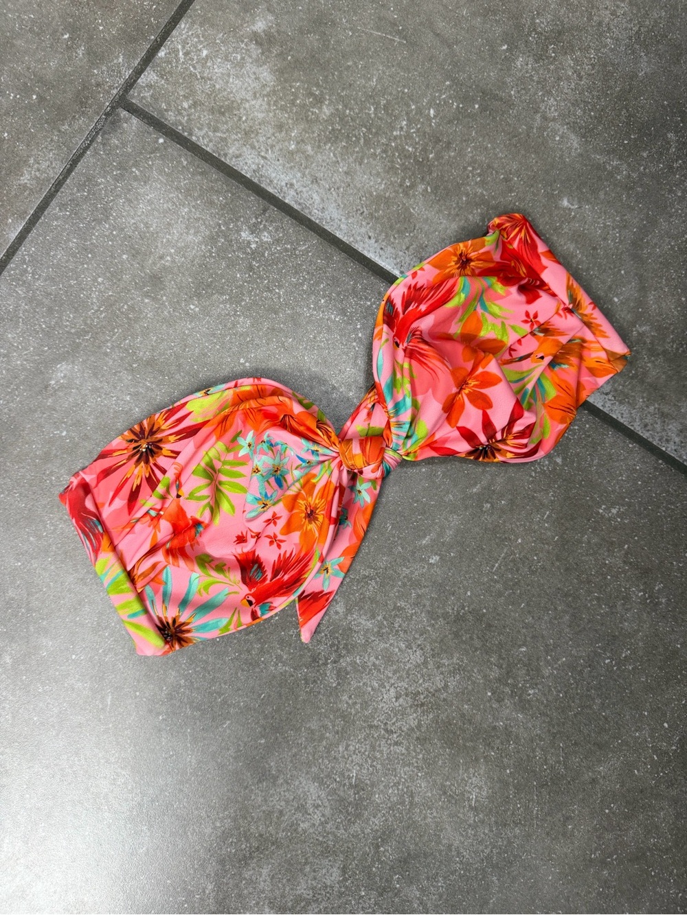 Skatie strapless top Top in Pink and Orange tropical print
